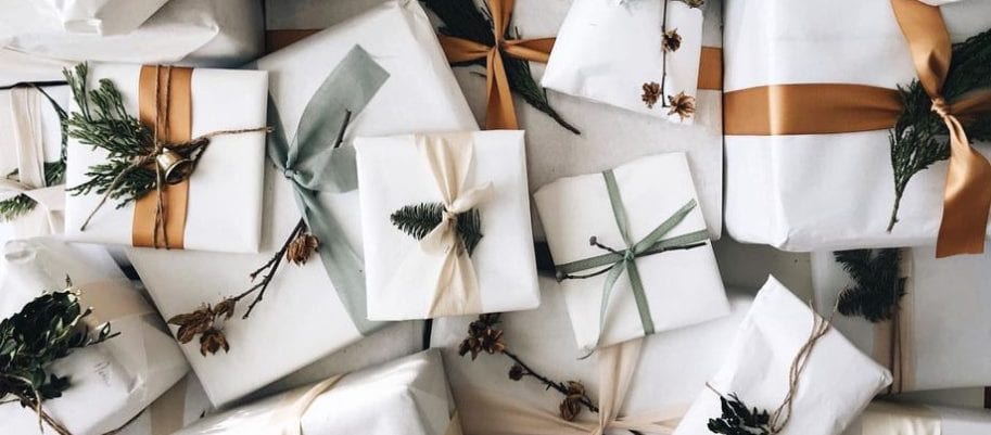 Your Guide to Shopping Local for the Holidays